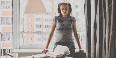 ado sans soutien-gorge films